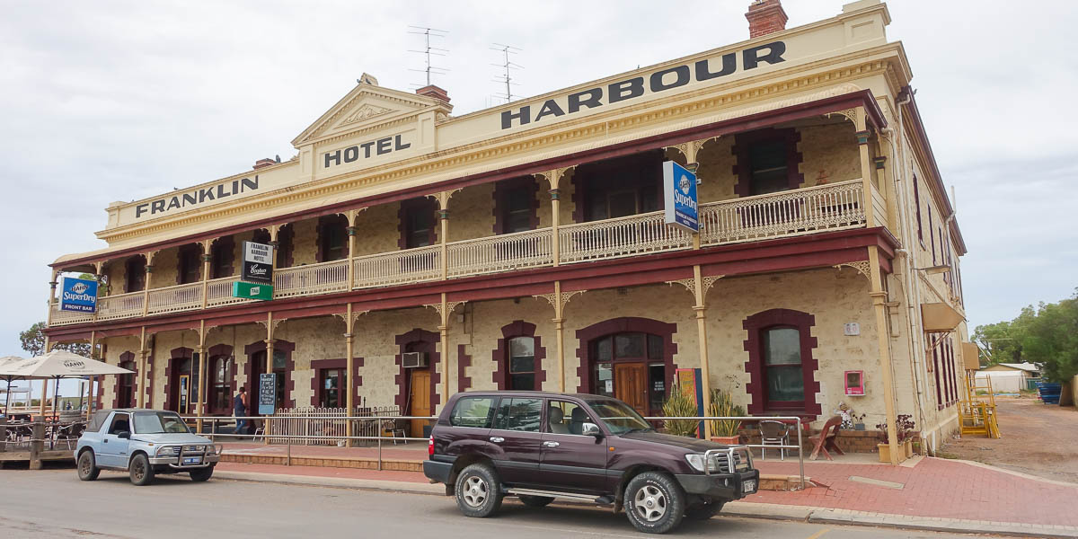 Franklin Harbour Hotel